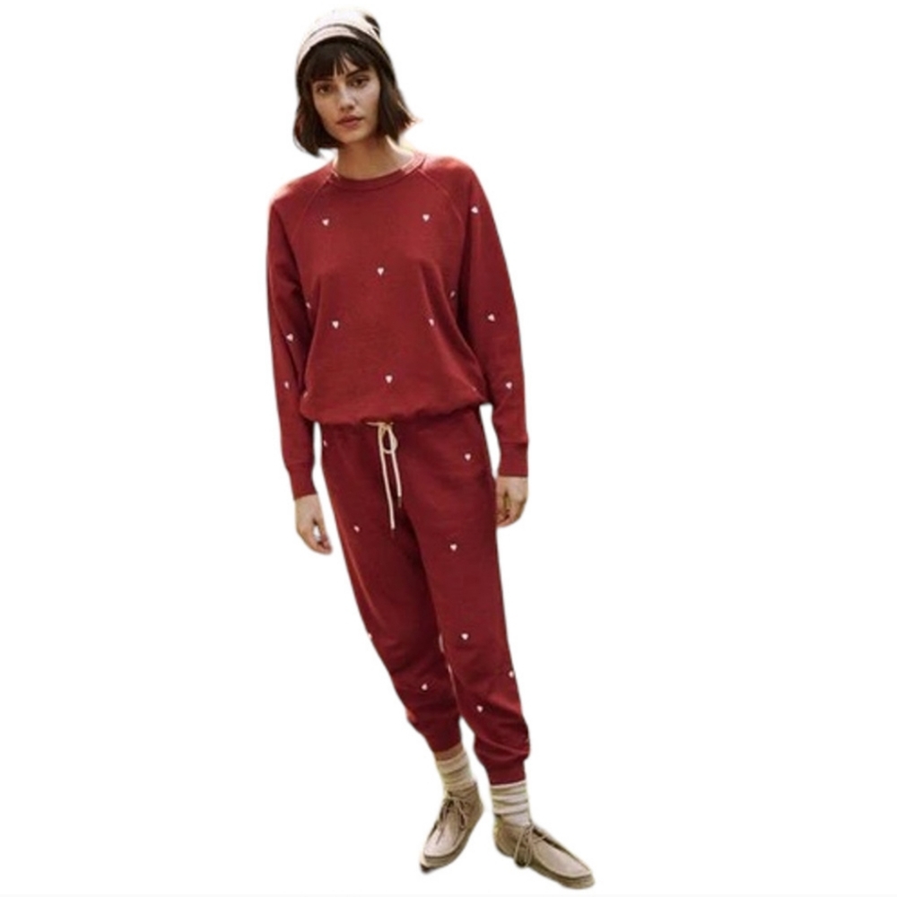 The GREAT. The College Sweatpant Embroidered Heart in Holly Women's Medium